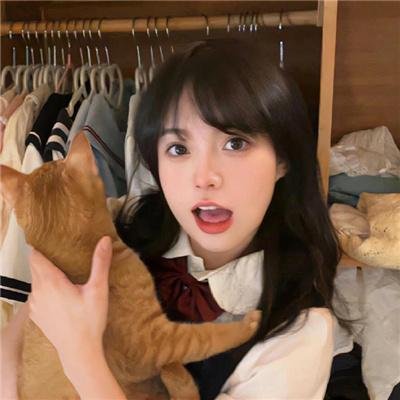 两个玛吉·摩尔